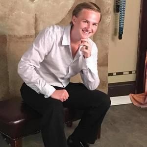 Meet your Posher, Gavin